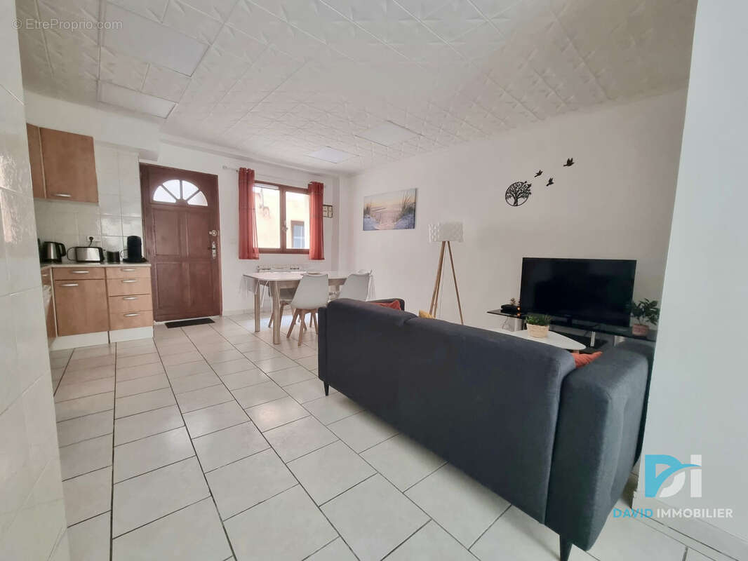 Appartement à POMEROLS
