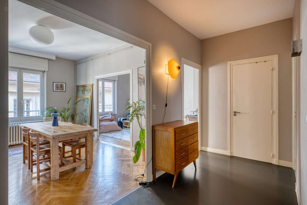 Appartement à LYON-6E