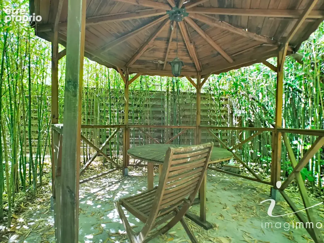 Maison 3 chambres avec annexes sur un terrain piscinable de 1260m2 - photo 14
