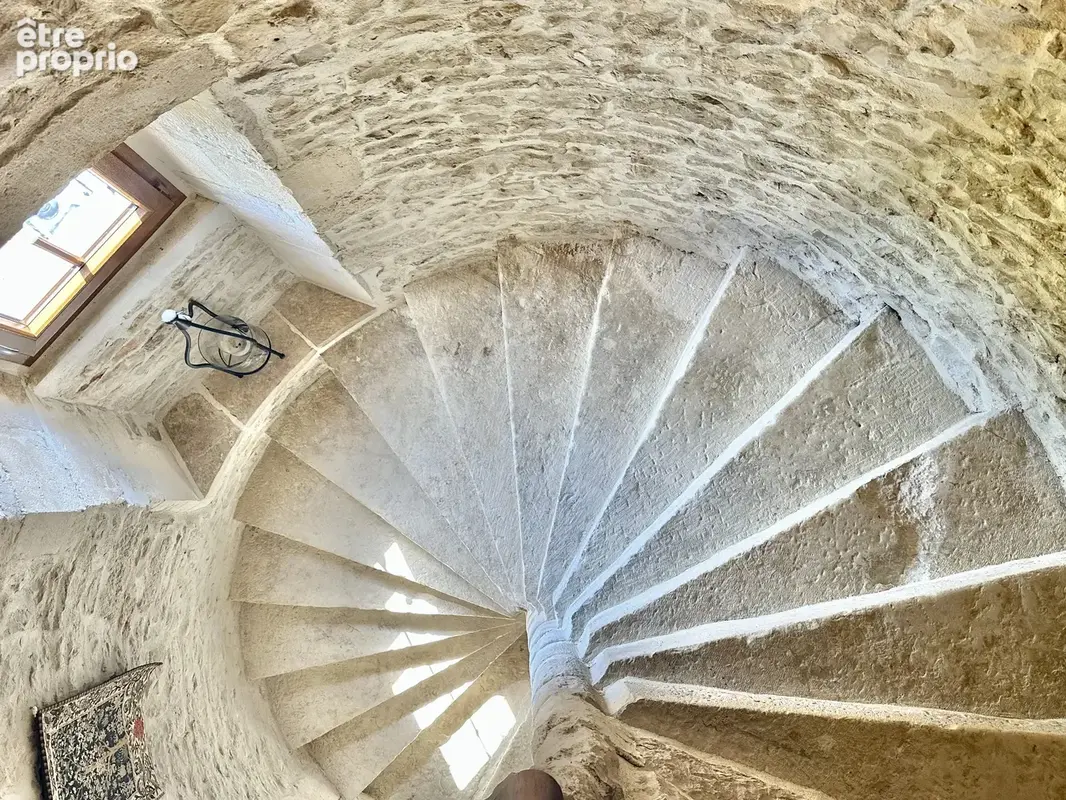 Logis du XVIe siècle rénové et proche de Ruffec - photo 12