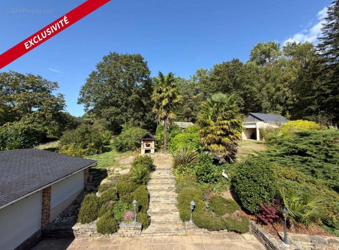 Maison à MALESTROIT