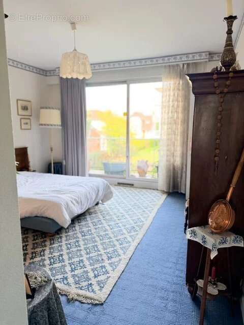 Appartement à LE RAINCY