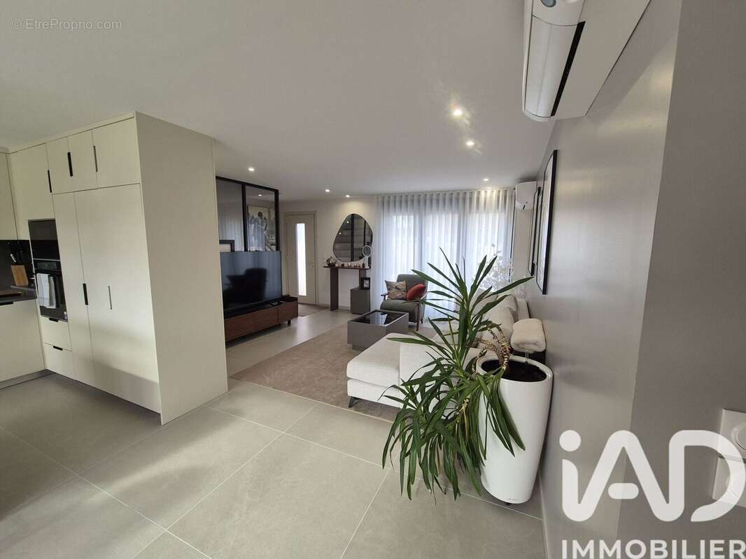 Photo 7 - Maison à CRECY-LA-CHAPELLE