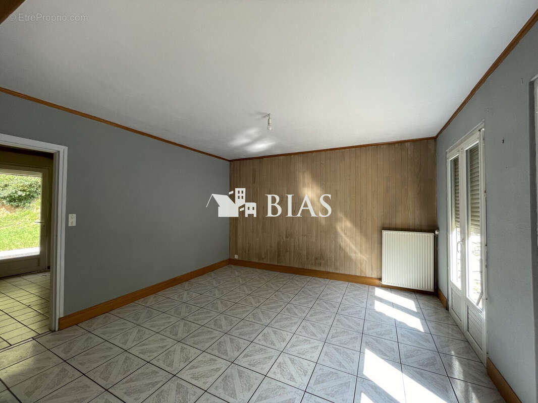 Maison à BEAUMONT-LE-ROGER