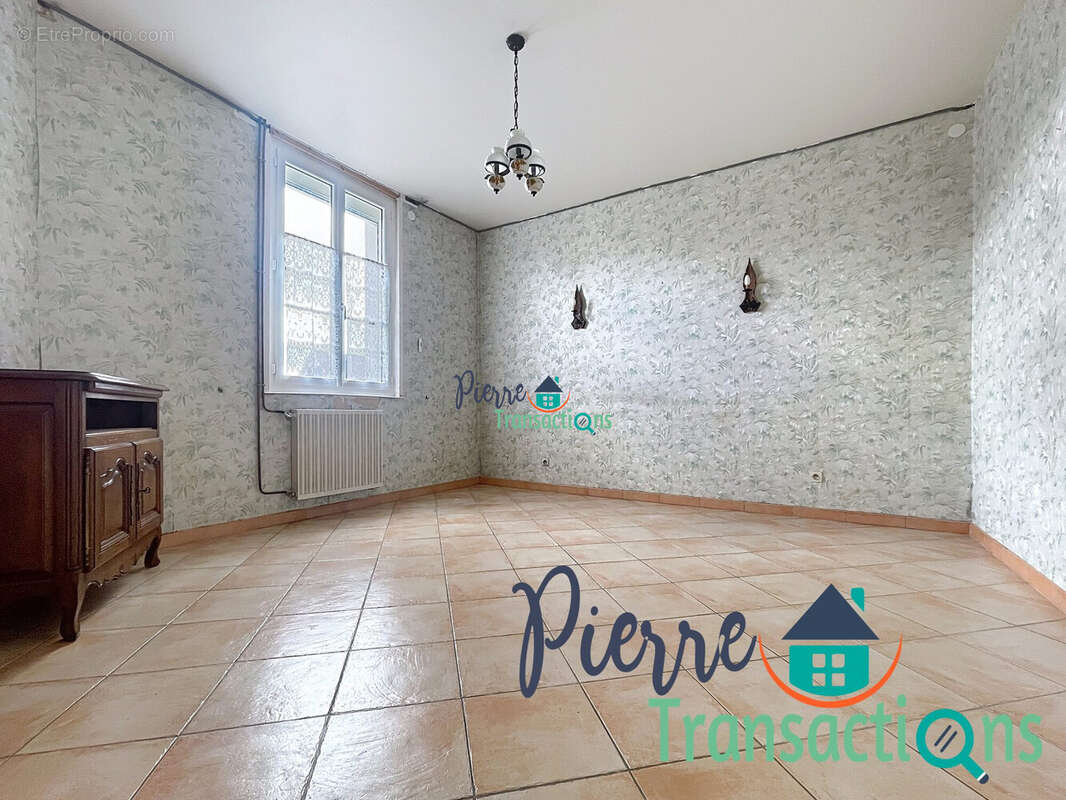 Maison à LILLEBONNE