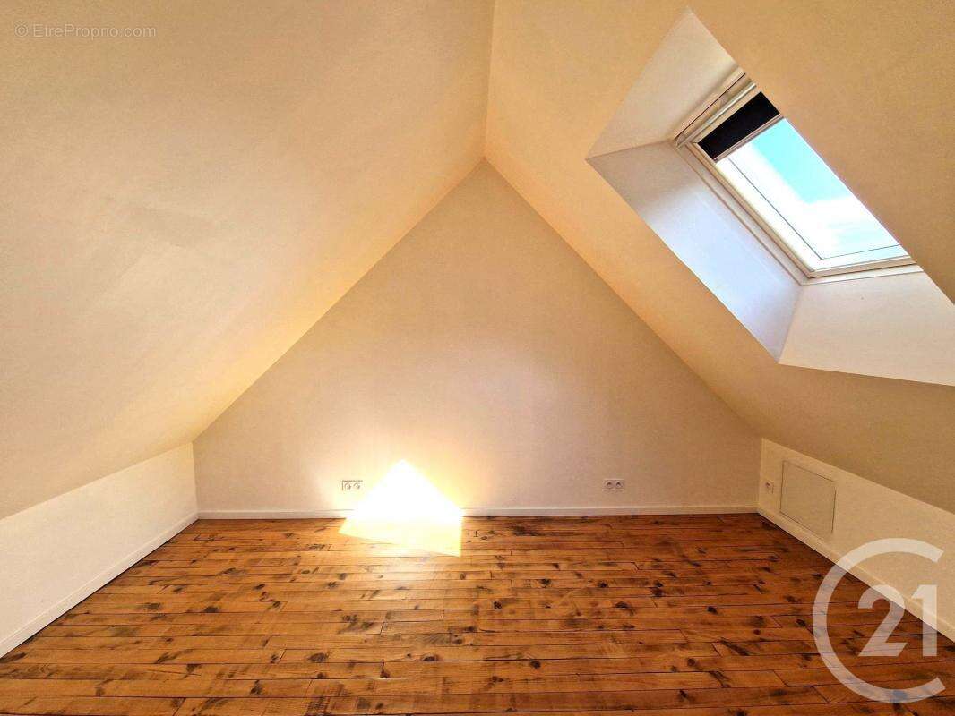 Maison à PONT-SAINTE-MAXENCE