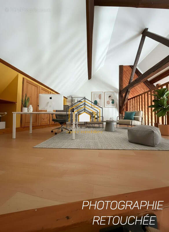Appartement à LA TOUR-DU-PIN