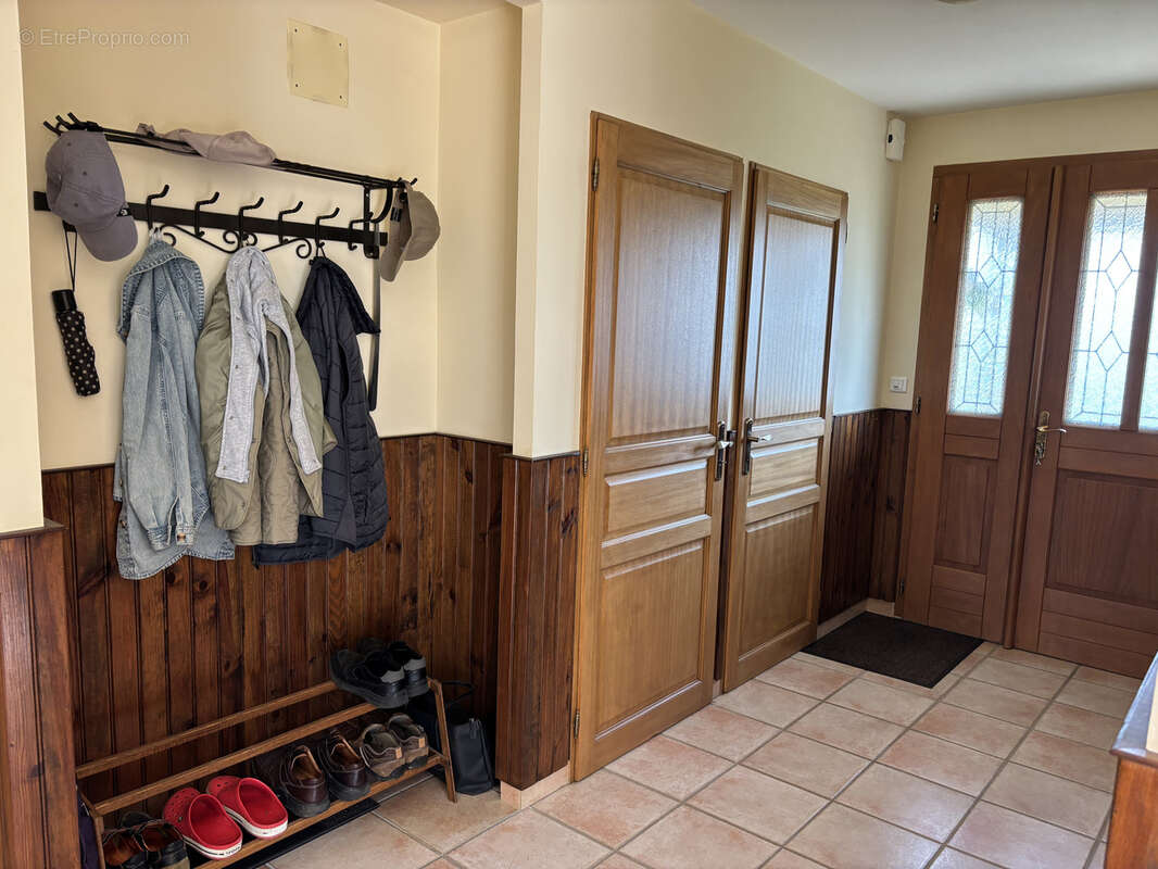 Maison à AUTRY-ISSARDS