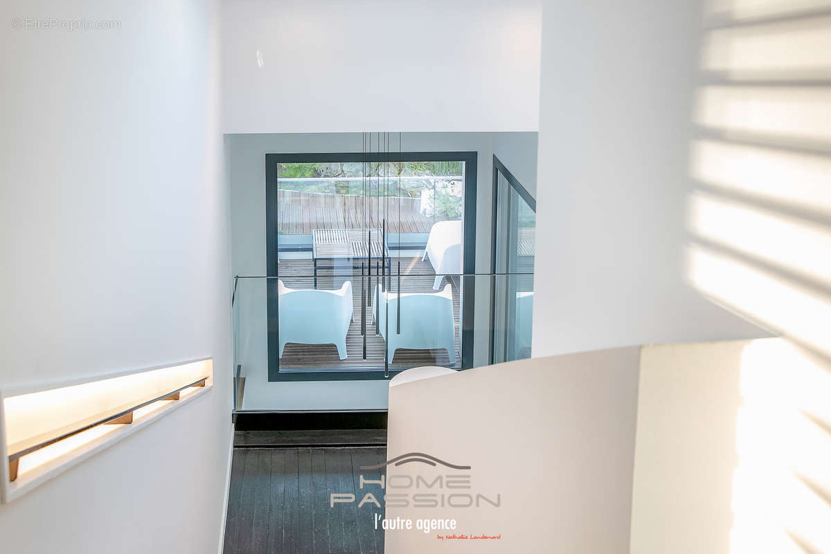 Maison à SAINT-GEORGES-DE-DIDONNE