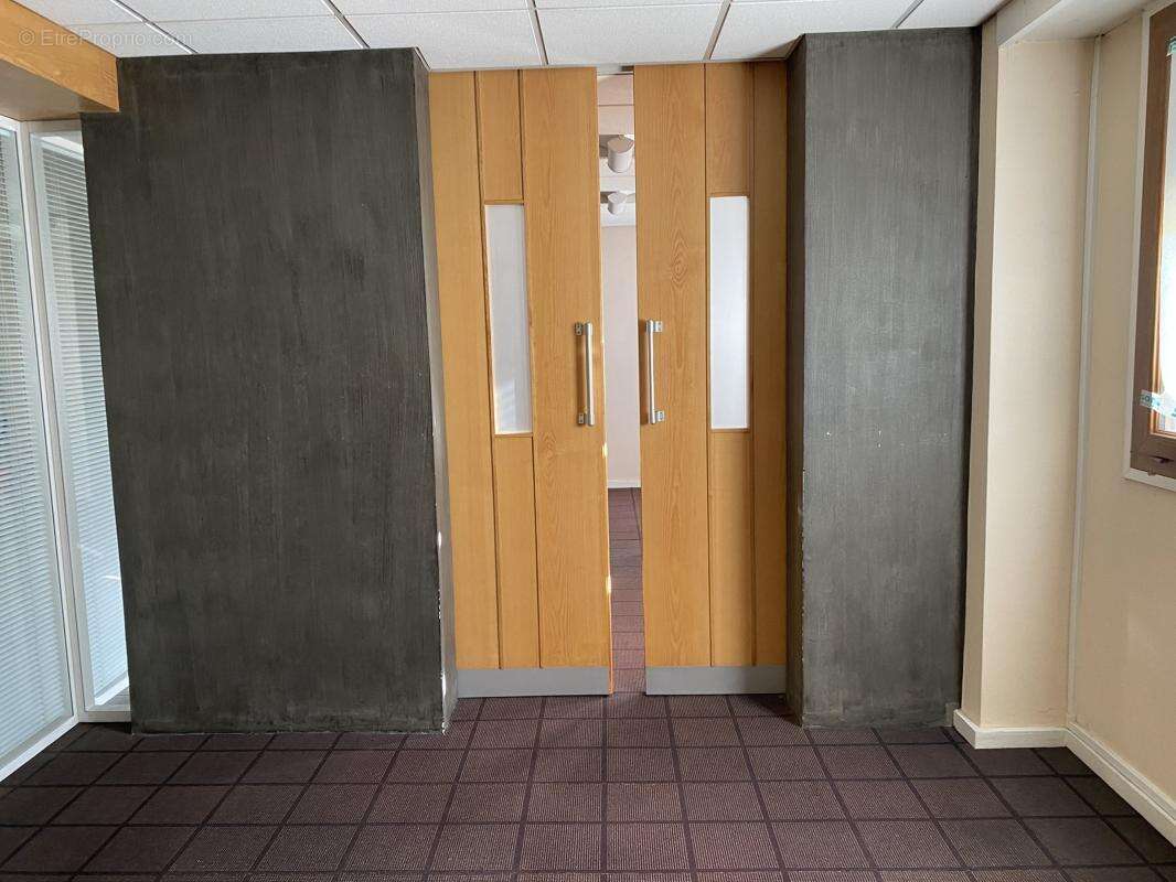 Commerce à SAINT-ETIENNE