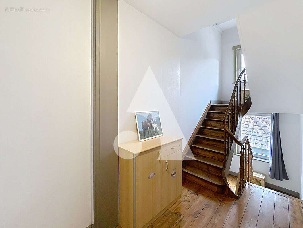 Maison à MORTAGNE-DU-NORD