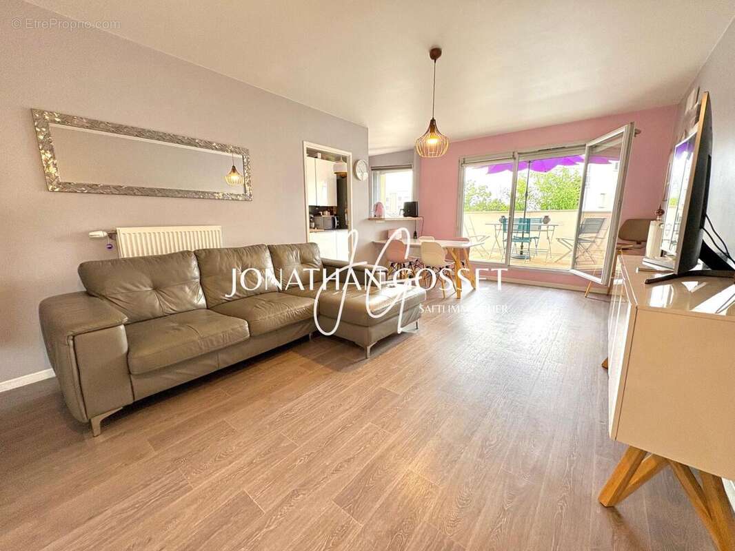 Photo 4 - Appartement à POISSY