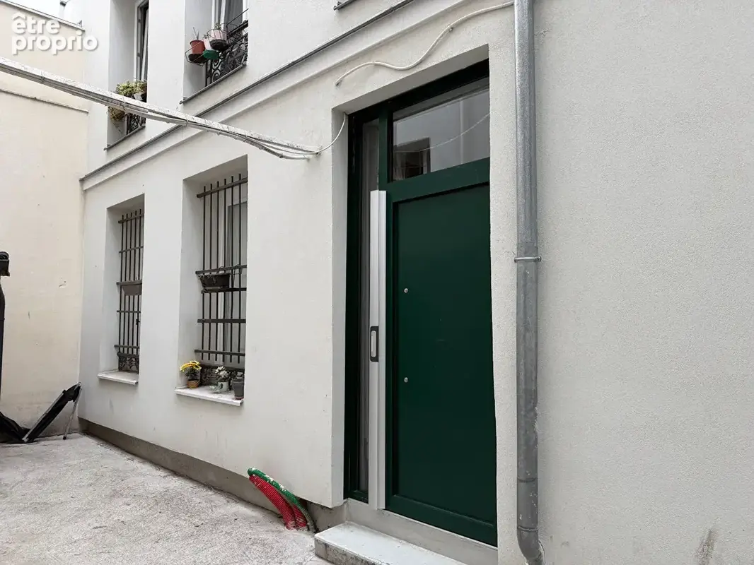 Paris 18, rue leon, petit 2 pieces sur cour renové dans une residence recemmment ravalée avec isolation exterieure - photo 5