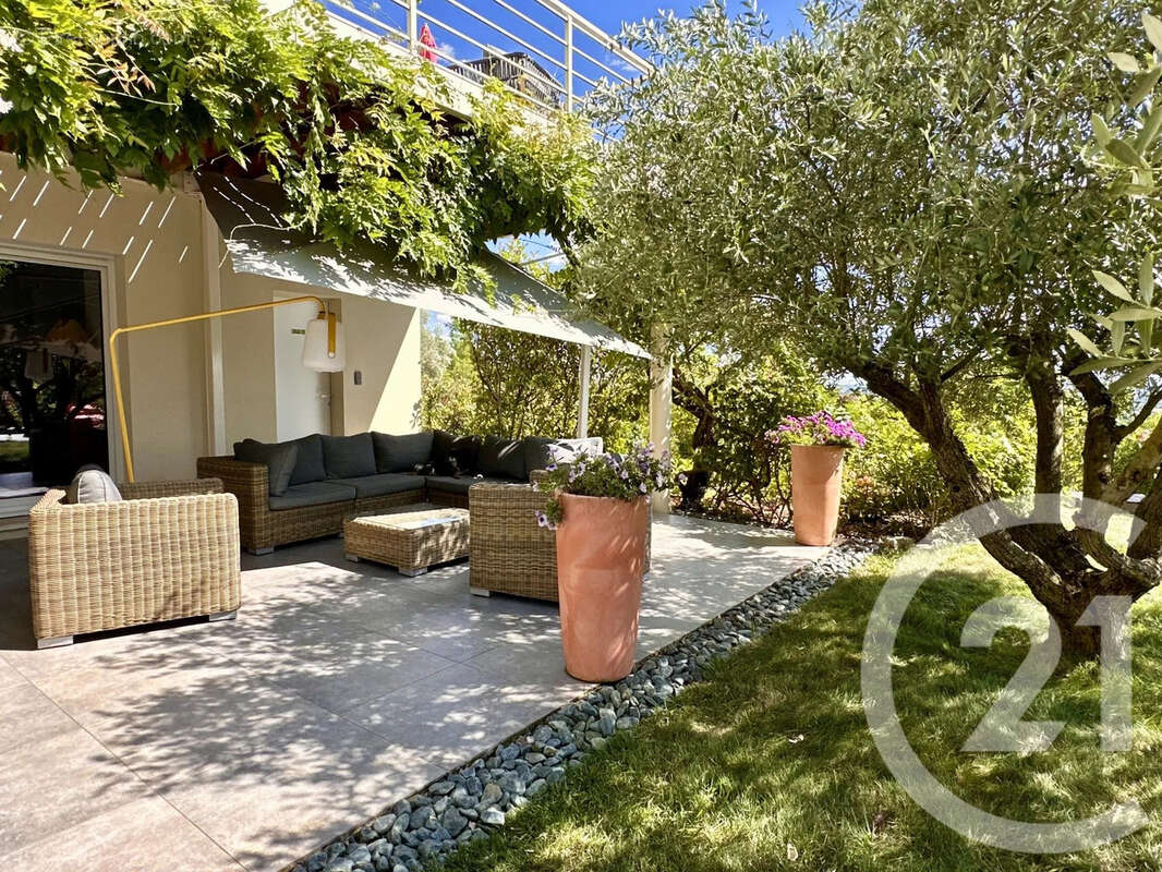 Maison à SENOUILLAC