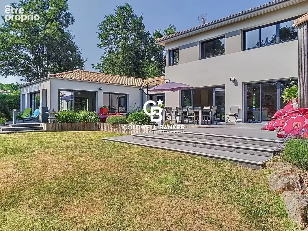 GOLF DE LA DOMANGERE- VENDEE - Villa d'Excellence  : Votre Cadre de Vie Privilégié - photo 15
