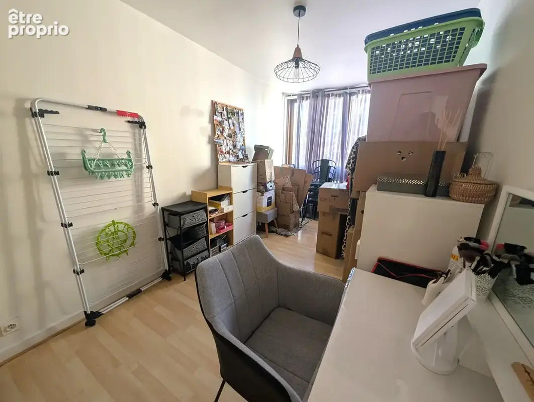 Appartement t3 traversant / balcon / ascenseur / cave / parking privatif en sous-sol / clermont-ferrand - photo 12