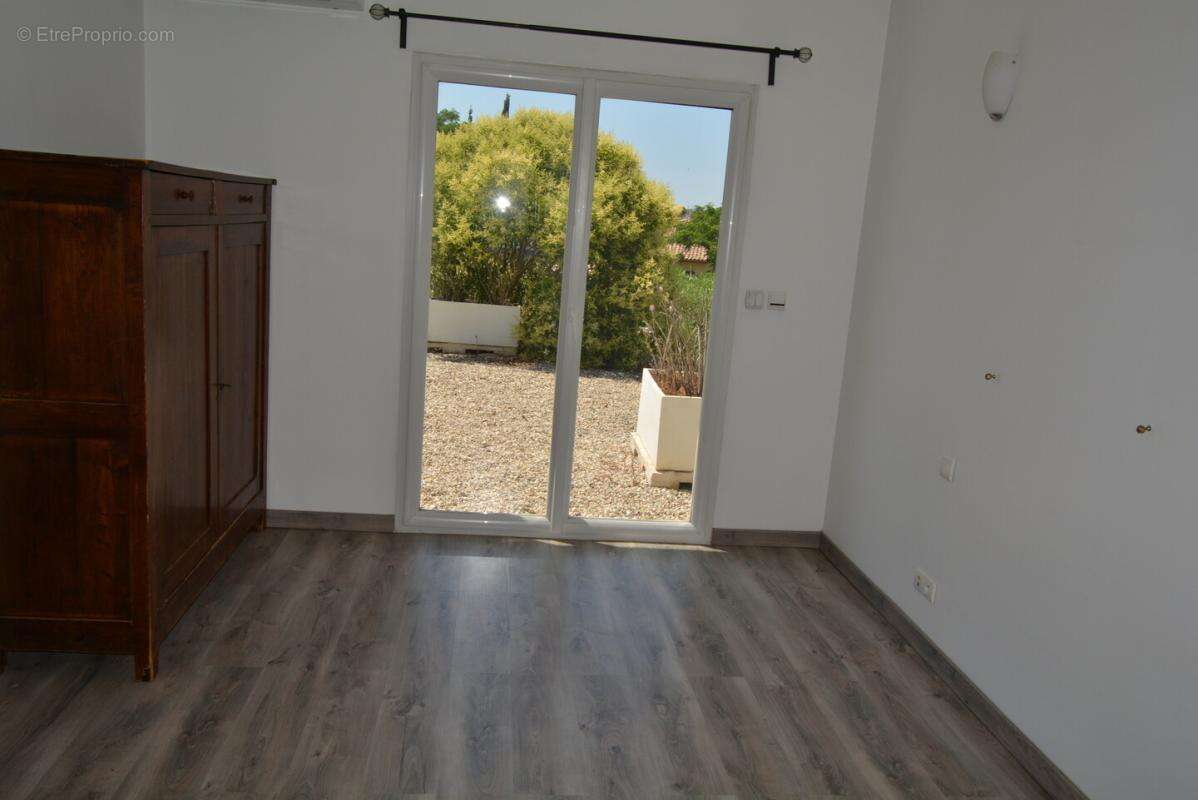 Maison à VILLENEUVE-LES-MAGUELONE