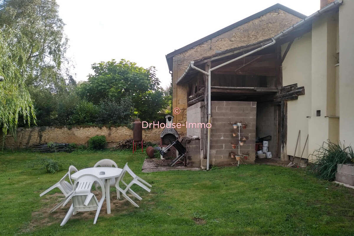 Maison à CONFLANS-EN-JARNISY