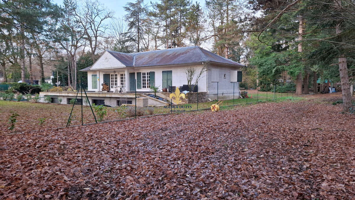 Maison à LAMORLAYE