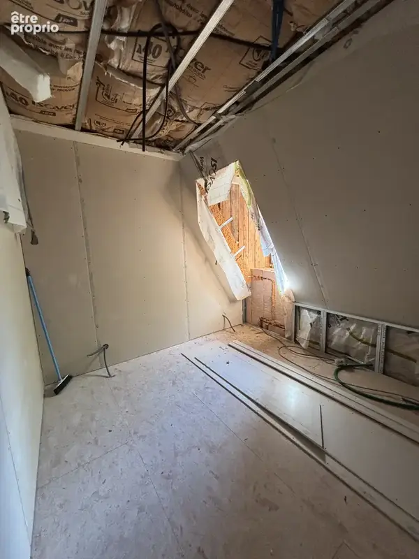 Maison 5 pièces en pierre VIC SUR CERE 15800 - photo 9