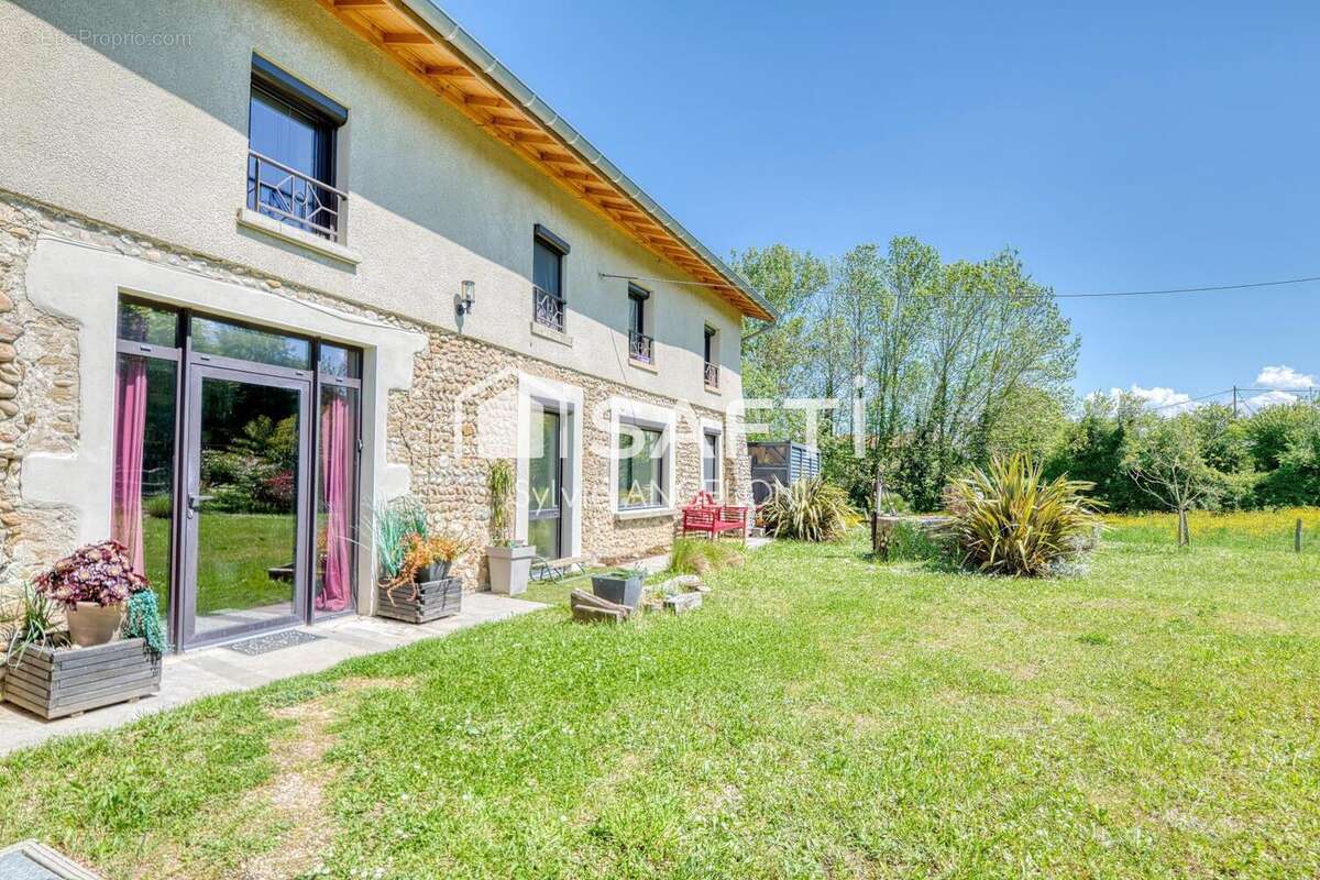 Photo 2 - Maison à TORCHEFELON