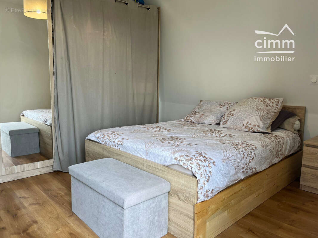 Appartement 64 m² à Le Pont-De-Claix  - photo 7