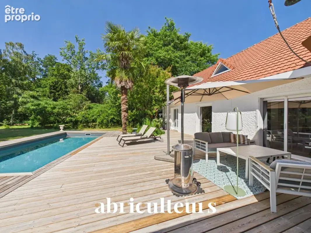 Havre de paix idéal pour votre famille avec jardin en vente à Sautron (44880) - photo 15