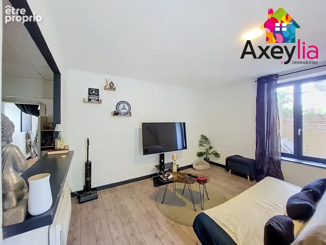 A vendre - iguerande - demeure familiale ou rente locative, dependances et terrain - photo 5