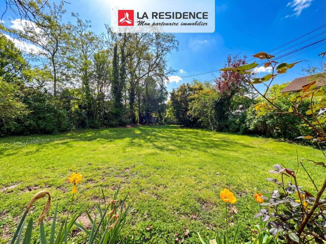 Maison à VERNEUIL-SUR-SEINE