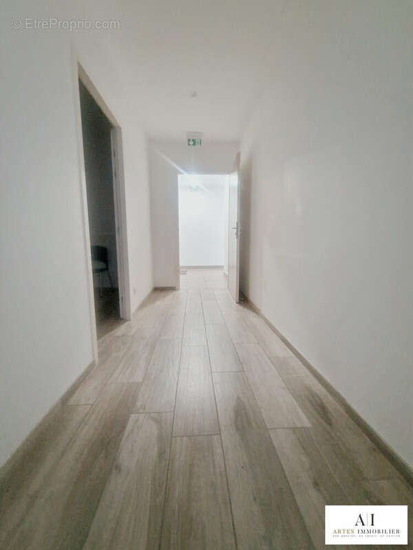 Commerce à SAULCE-SUR-RHONE