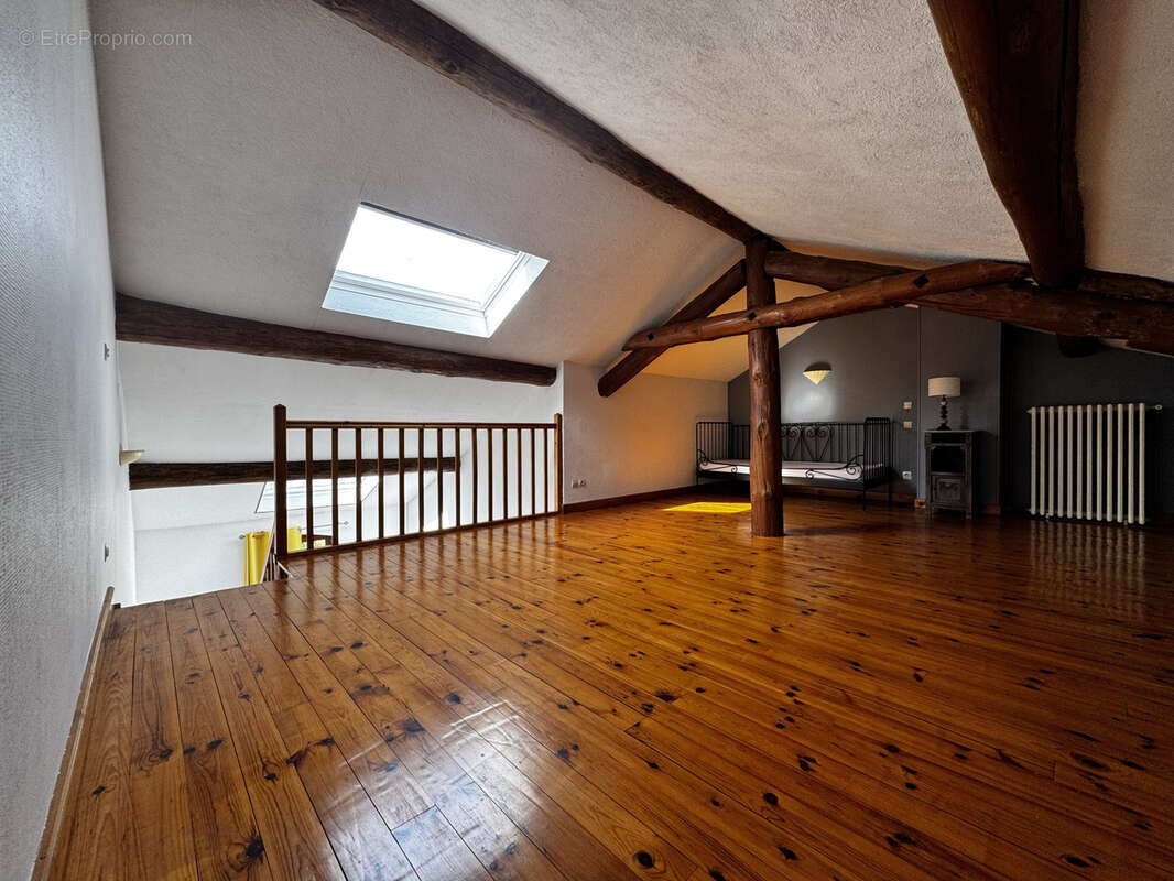 Maison à ETAIN
