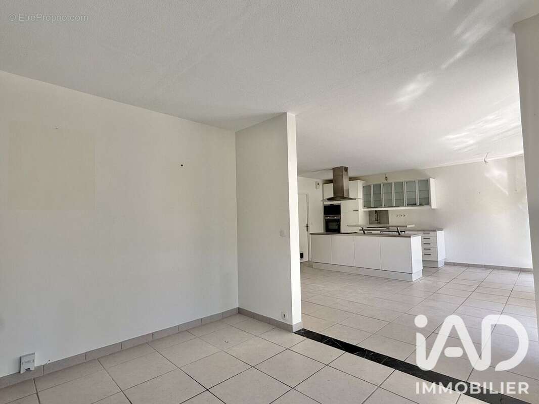 Photo 4 - Appartement à CHILLY-MAZARIN