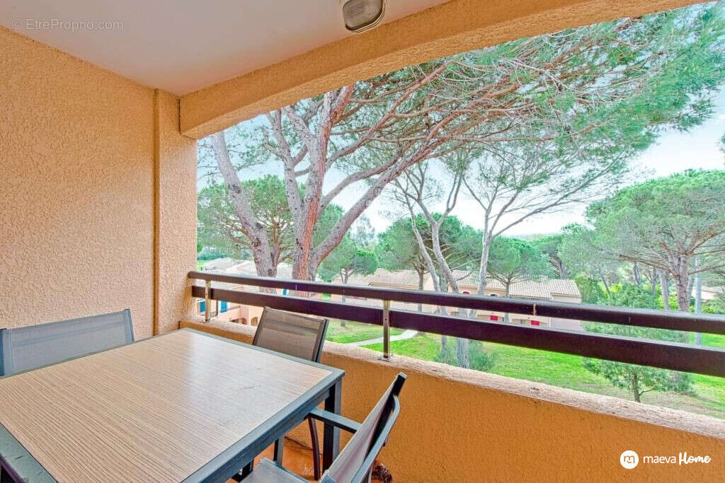 Appartement à SAINT-RAPHAEL