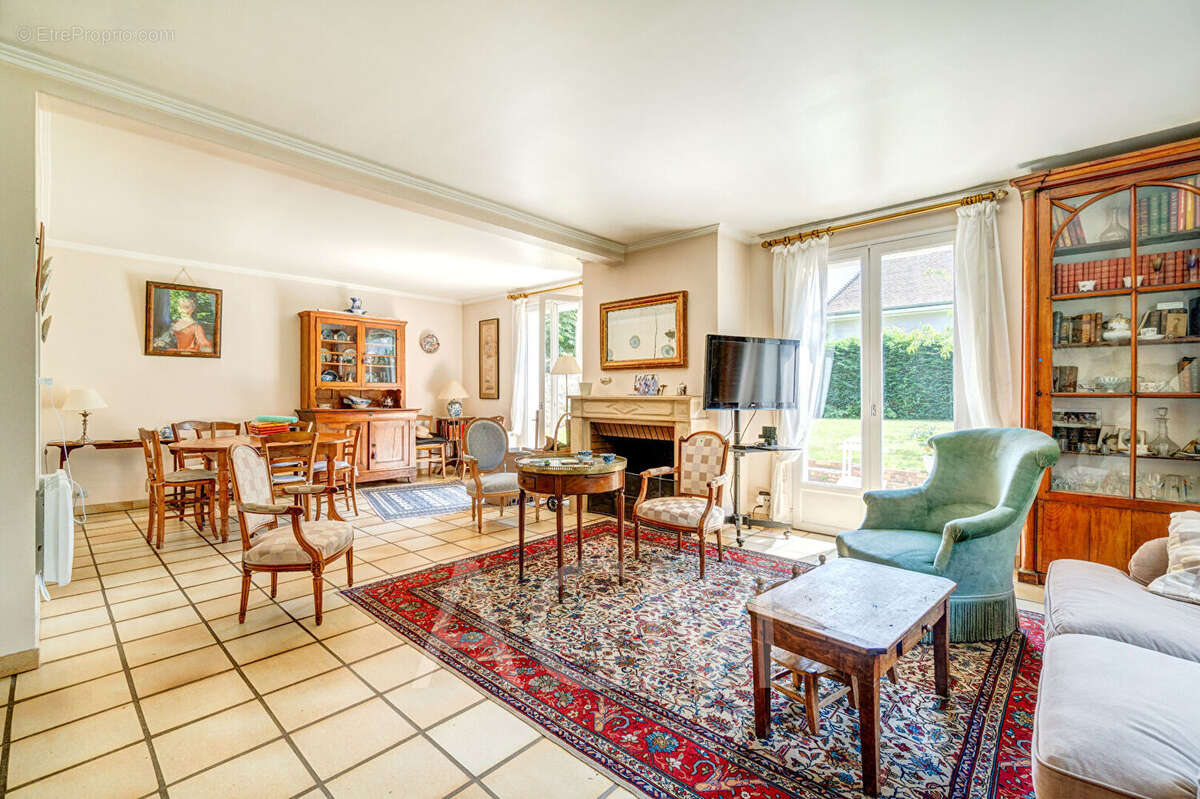 Maison à MAISONS-LAFFITTE