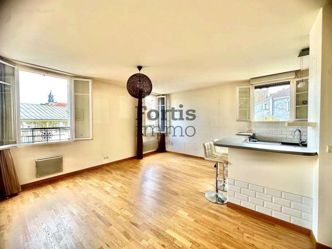 Appartement à CORBEIL-ESSONNES