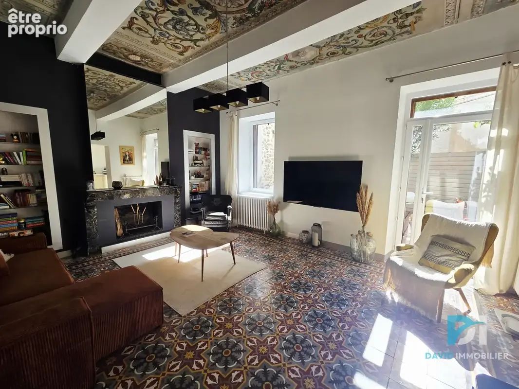 Montblanc : belle vigneronne de 240 m2 avec terrasse - photo 4