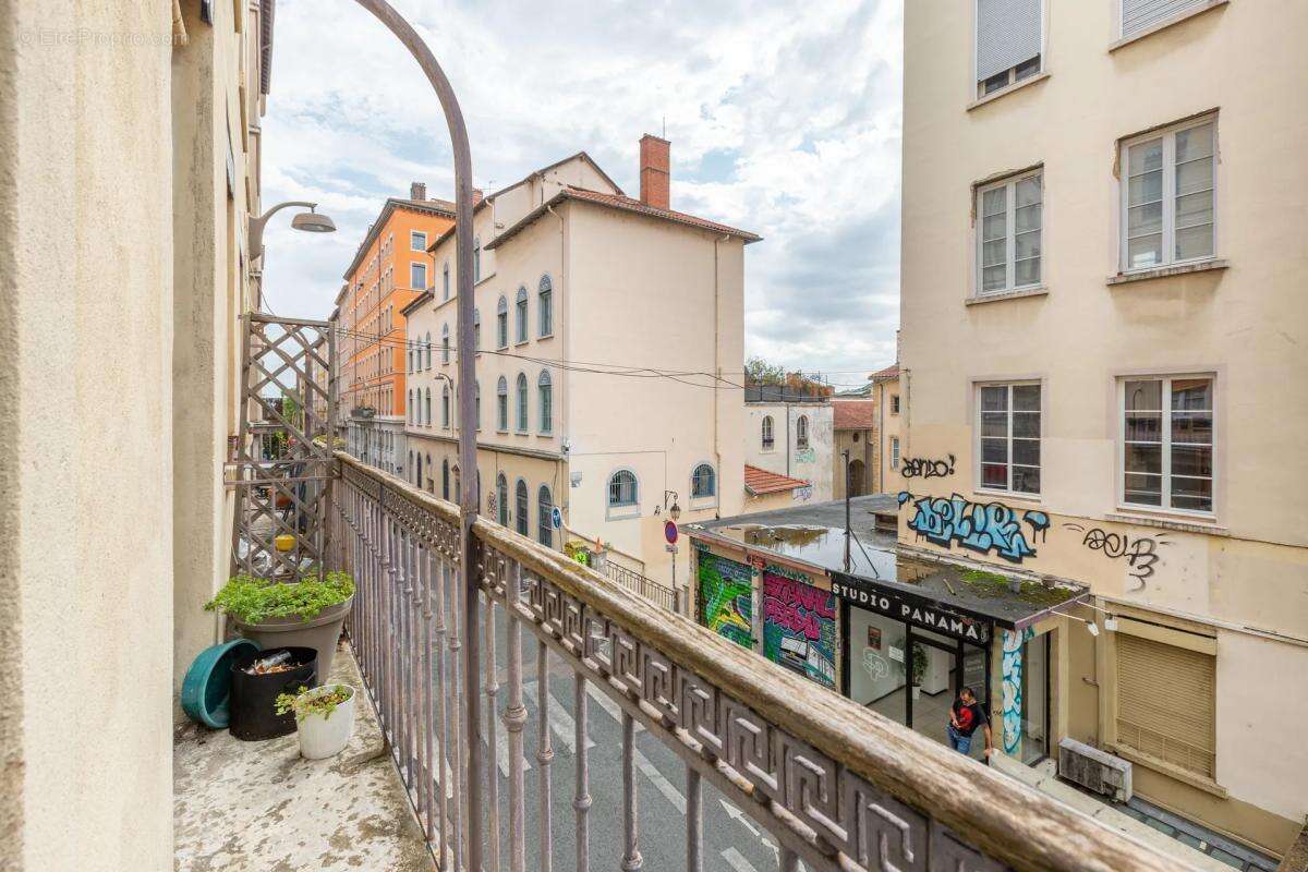Appartement à LYON-1E