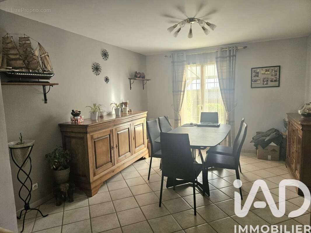 Photo 5 - Maison à MEROBERT