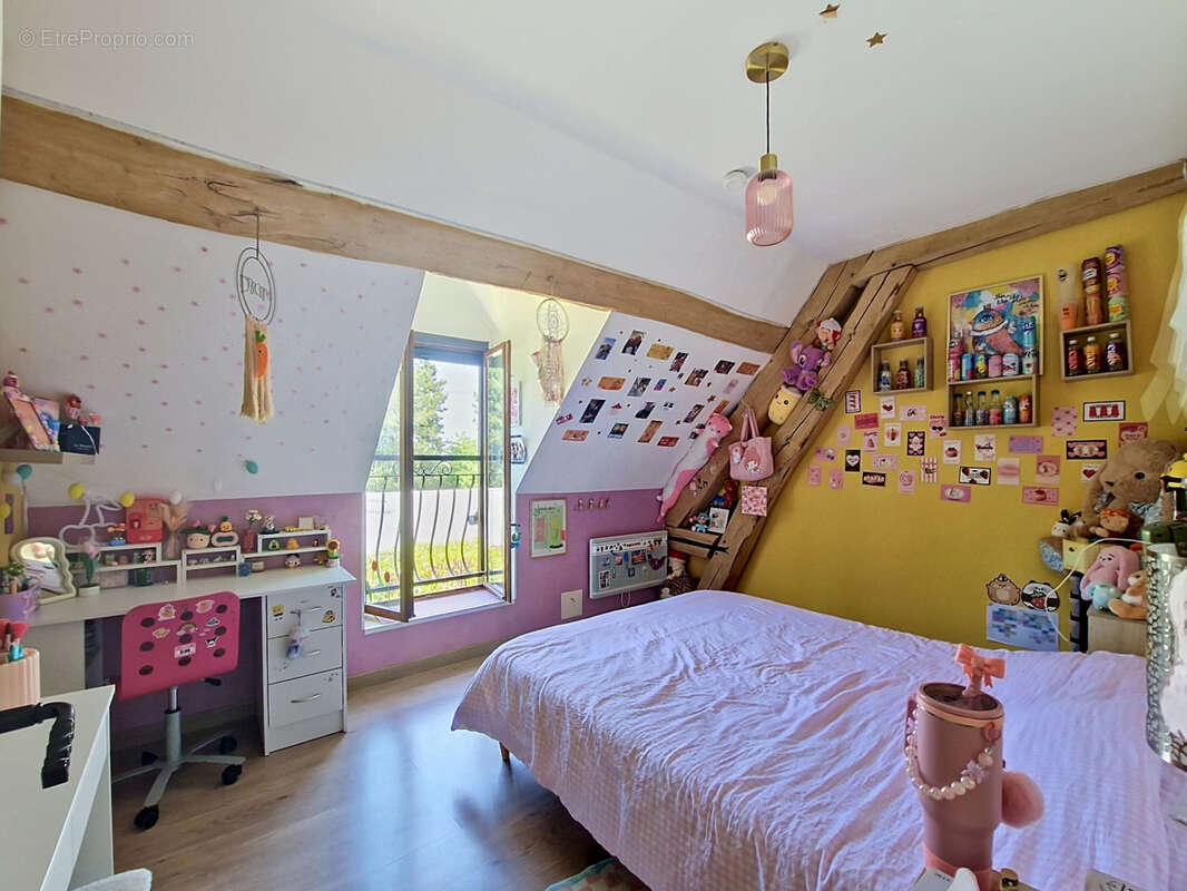 Maison 230 m² à Etrepagny  - photo 5