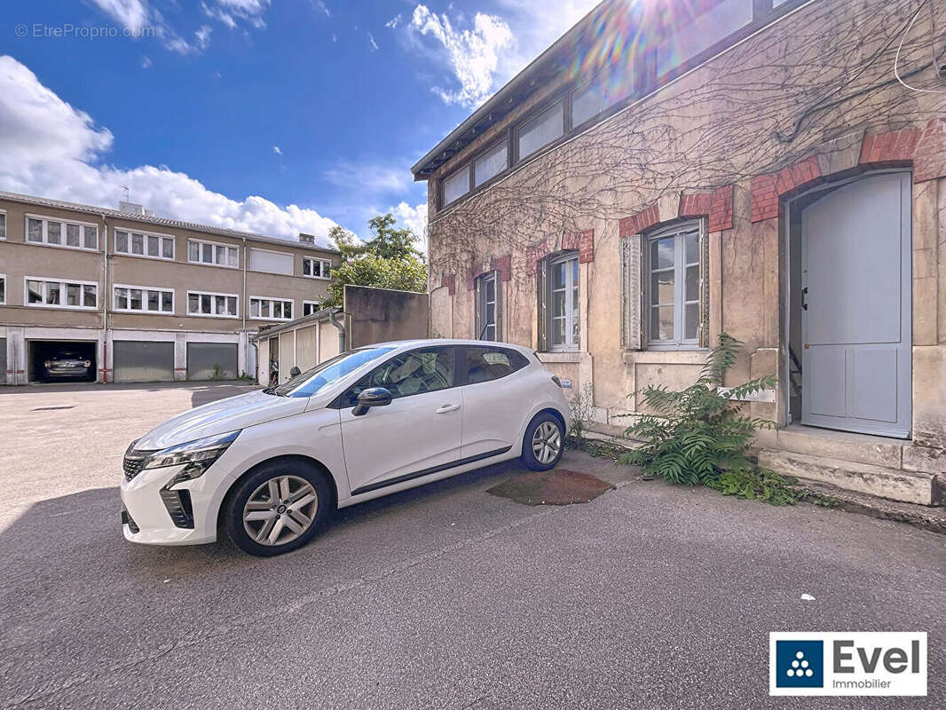 Comme une maison : duplex avenue foch  ! - photo 8