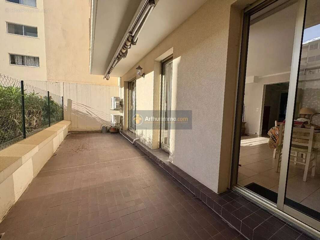 Appartement à SAINT-RAPHAEL