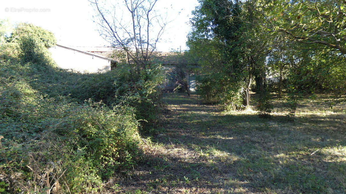 Maison à SOLLIES-PONT