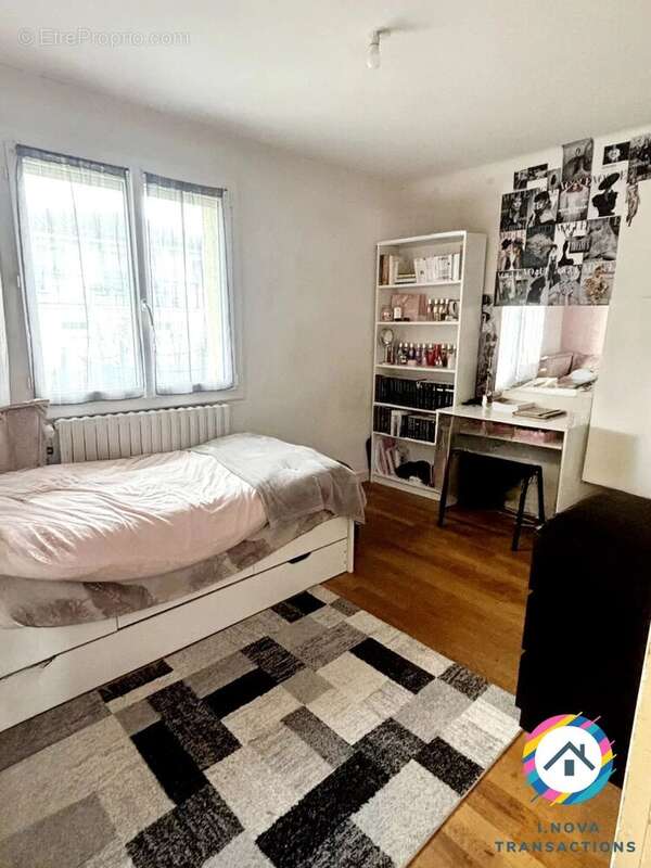 Maison à JASSANS-RIOTTIER