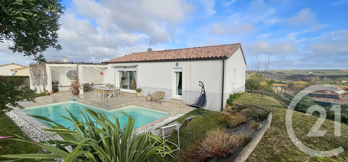 Maison à SALLES-SUR-L'HERS