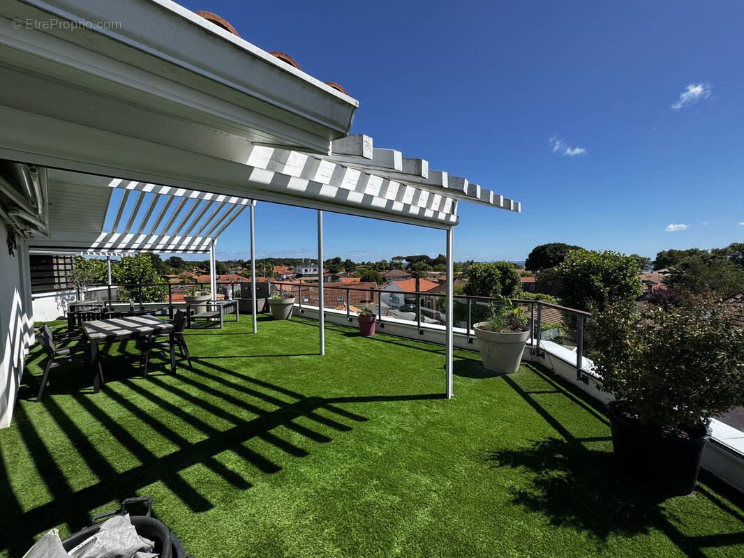 Appartement à ARES