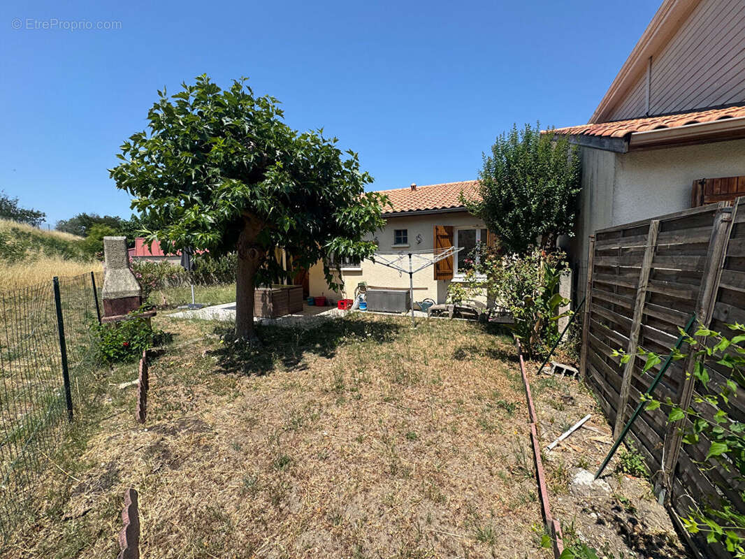 Villenave d'Ornon - Maison de 84m² avec jardin et stationnement - photo 2