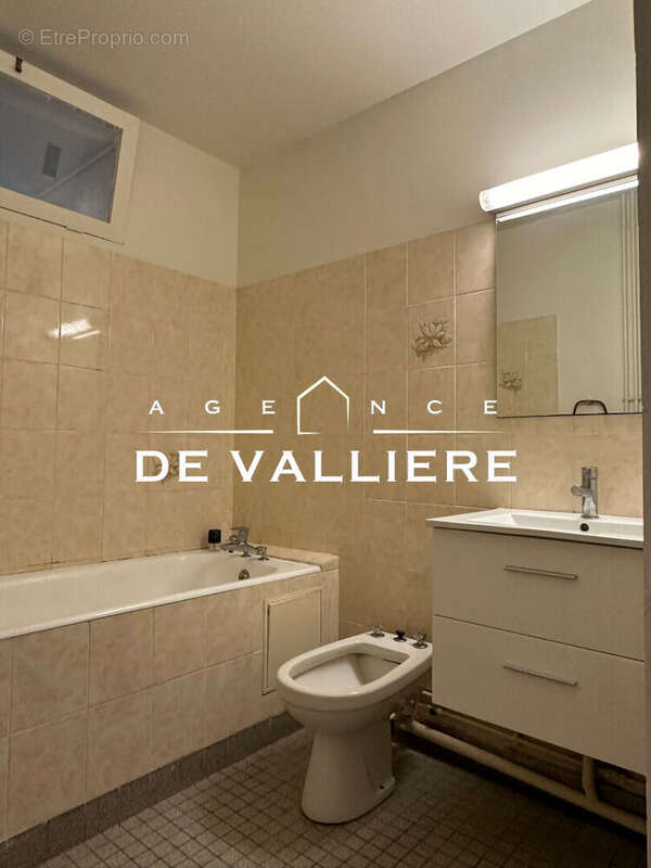 Appartement 67 m² à Nanterre  - photo 10