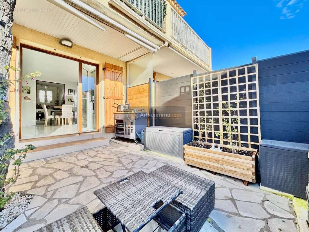 Appartement à FREJUS