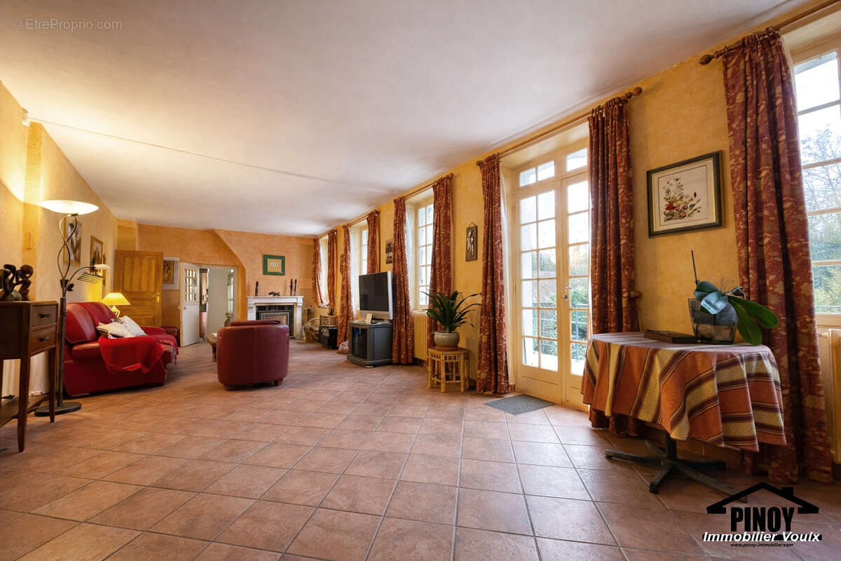 Rare   Maison 172 m2 avec rivière et grand terrain   vallée de l’Orvanne - photo 7