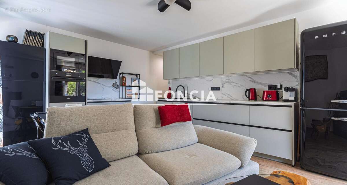 Appartement à HYERES